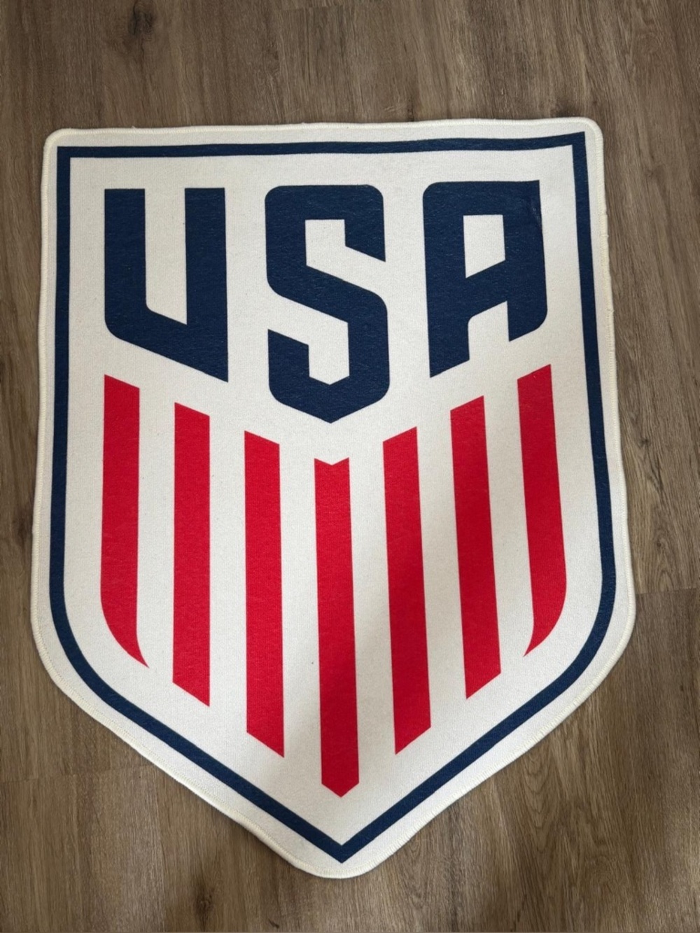 USA National Team Soccer Logo Rug - Official US Soccer Crest Decor Home Decor US